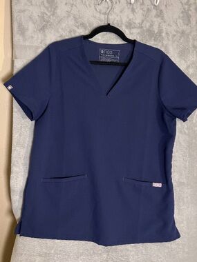 Figs Technical Collection Womens Scrub Top Shirt Navy Blue Pockets V-Neck Medium